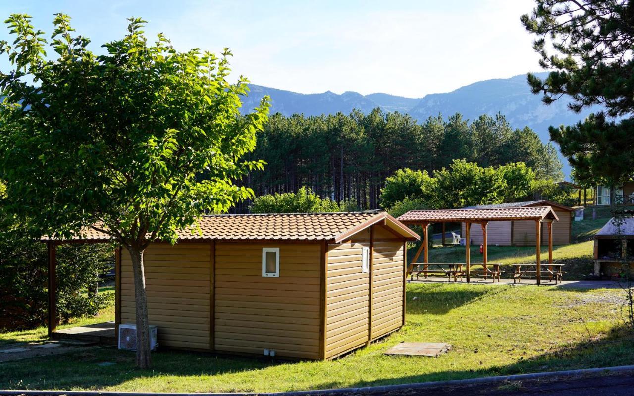 Camping Municipal La Sapinette Quillan Kültér fotó