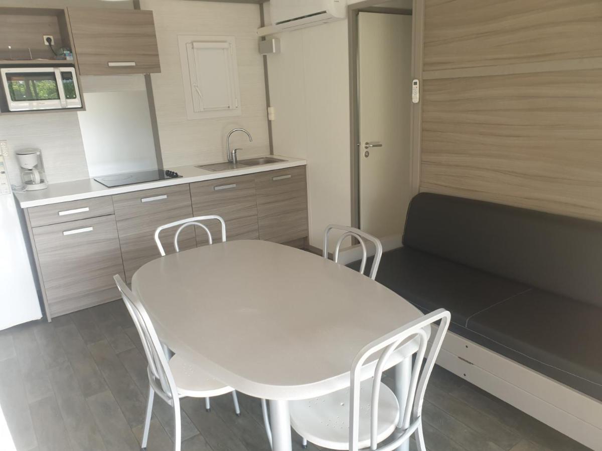 Camping Municipal La Sapinette Quillan Kültér fotó